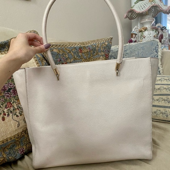 Kate Spade | Longacre Court Cal Pebble Tassel Tote Bag - Picture 10 of 14